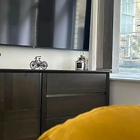 Hotel Brand New - Centre Bradford (West Yorkshire)